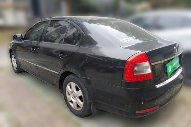 Used Skoda Octavia 2013 1.6L Manual Yijun Edition Rear Left 45 Deg