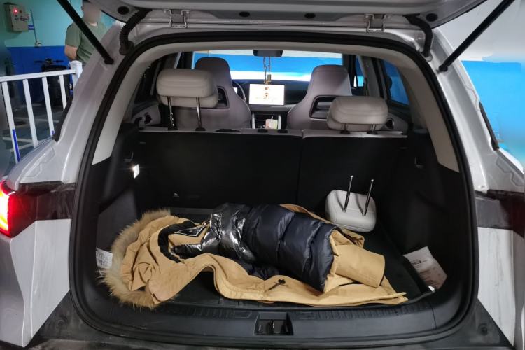 Used BYD Yuan UP 2025 Intelligent Driving Version 401 KM Dynamic Edition Trunk