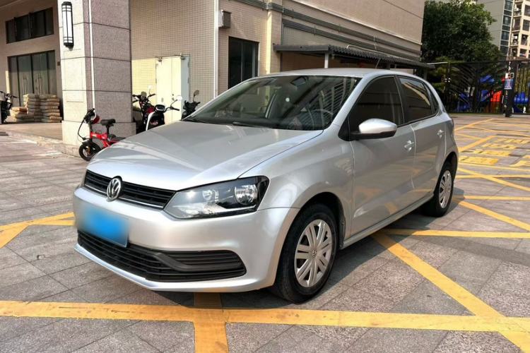 Used Volkswagen Polo 2014 1.4L Manual Fashion Edition