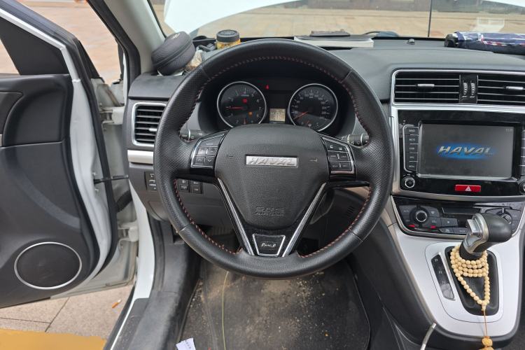 Used Haval M6 2019 1.5T DCT Two-Wheel Drive Elite Version China V Standard
