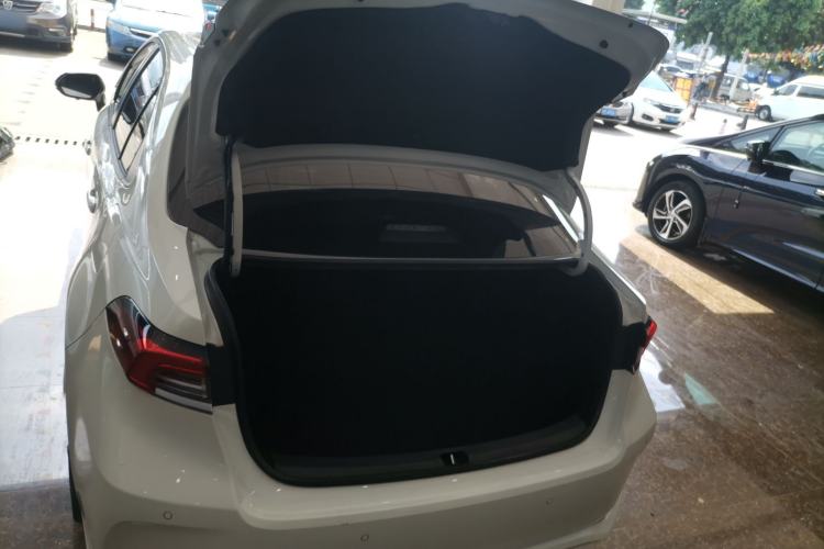 Used Toyota Corolla 2023 1.8L Smart Electric Hybrid Dual-Motor Elite Edition Trunk