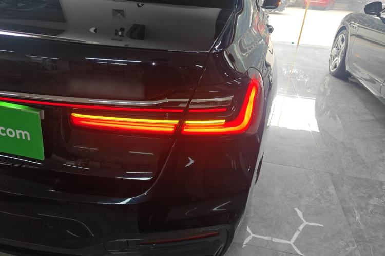 Used BMW 7 Series 2019 Restyled 740Li Leading Edition M Sport Package
