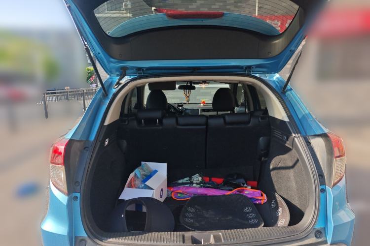 Used Honda Vezel 2019 1.5L CVT Luxury Model China VI
