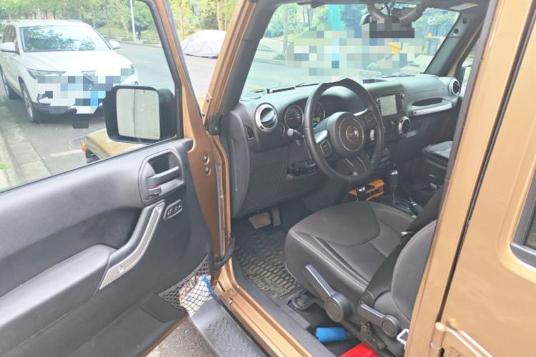 Used Jeep Wrangler 2015 2.8TD Sahara Four-Door Comfort Edition