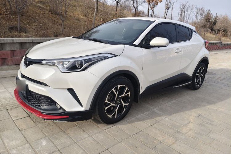 Used Toyota C-HR 2018 2.0L Leading Edition China V-standard