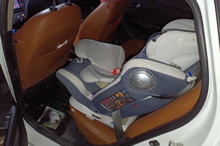 Used Kia K2 2011 Sedan 1.4L Manual Transmission GLS
