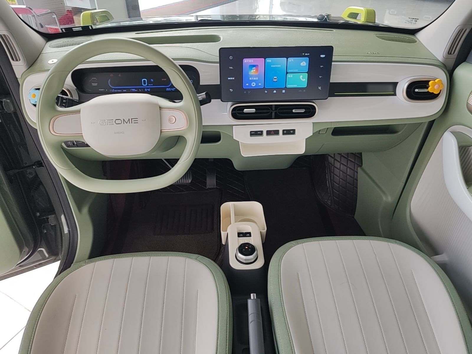 Geely Galaxy Panda 2025 210km Panda Rider — снимка 12