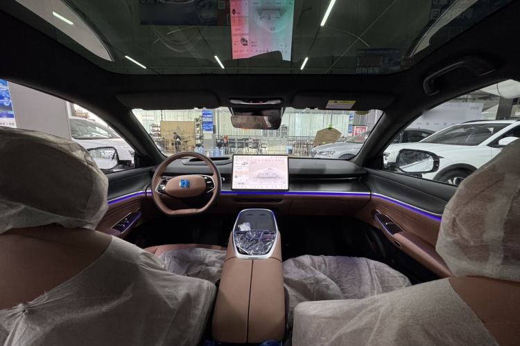 Used CHANGAN NEVO A07 2025 Range-Extended "True Fragrant" Edition 230 Flagship Model Interior 2