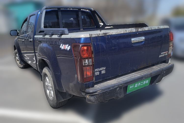 Used Isuzu D-MAX 2020 2.5T 4WD Manual Navigation Version China VI Standard Extended Length JE4D25Q6A Rear Left 45 Deg