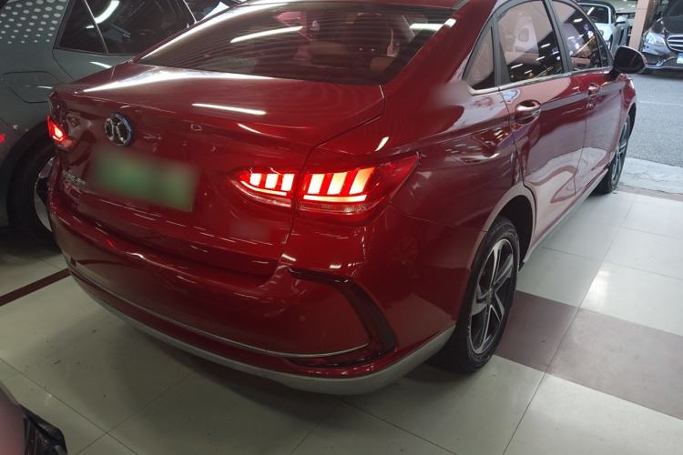 Used BAIC Beijing EU5 2018 R500 Smart Wind Edition
