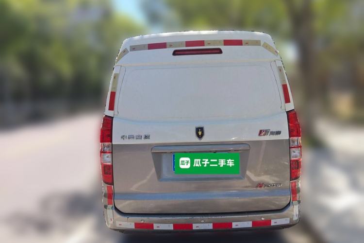 Used Jinbei New Hiace X30L 2021 1.5L Wealth Van Non-Air-Conditioned Version China VI Standard SWC15M
