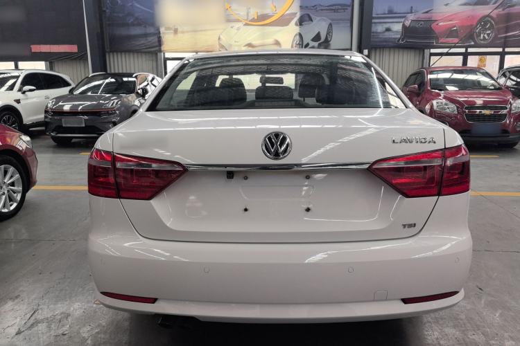 Used Volkswagen Lavida 2013 Revised Version 1.4 TSI DSG Comfort Edition
