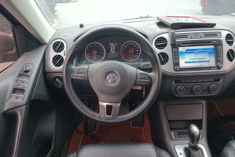 Used Volkswagen Tiguan L 2013 1.8 TSI Automatic Two-Wheel Drive Comfort Edition
