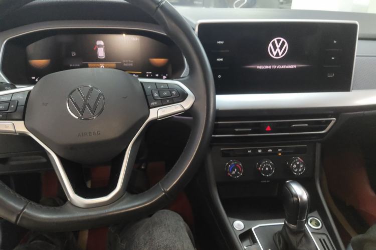 Used Volkswagen Lavida 2023 280TSI DSG Full-Comfort Edition Center Console