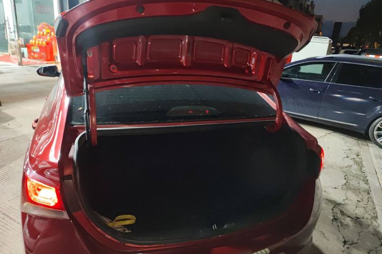 Used Hyundai Verna (new generation) 2016 1.4L Automatic Cool Edition GLS Trunk