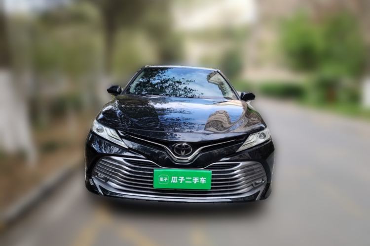 Used Toyota Camry 2018 2.0G Luxury Edition
