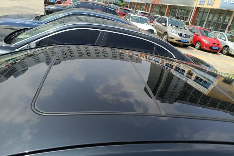 Used Buick LaCrosse 2018 20T Elite Edition Roof