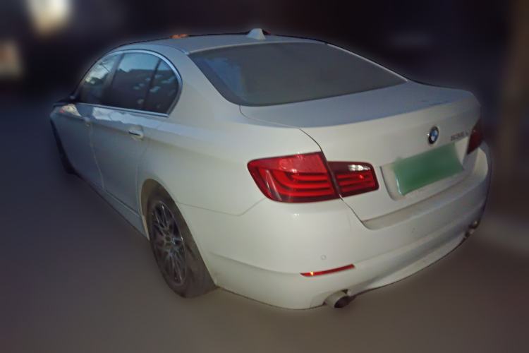 Used BMW 5 Series 2012 535Li Leading Model
