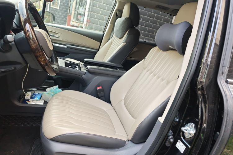 Used Toyota SIENNA 2024 2.5L Hybrid Comfort Edition Left Front Seat