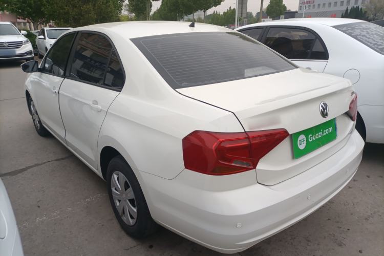 Used Volkswagen Jetta 2017 1.5L Automatic Fashion Model Exterior 2