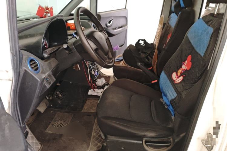 Used New Gonow Aoteng 2022 Pure Electric Van 41.93 kWh Hengtian Guoxuan
