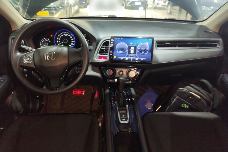 Used Honda Vezel 2017 1.5L CVT 2WD Comfort Model Center Console