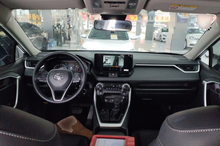 Used Toyota RAV4 2024 2.0L CVT Two-Wheel Drive Urban Edition
