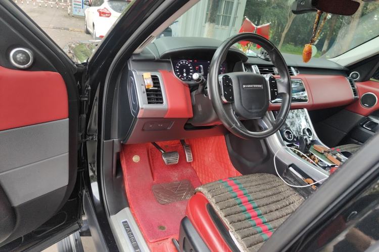 Used Land Rover Range Sport 2020 3.0 L6 HSE DYNAMIC Driver Seat