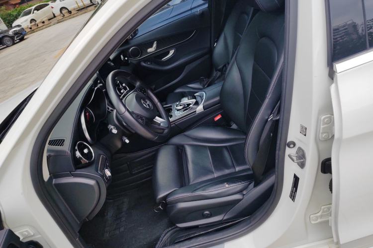 Used Mercedes-Benz C-Class 2018 C 180 L Fashion Edition Sport Version Left Front Seat