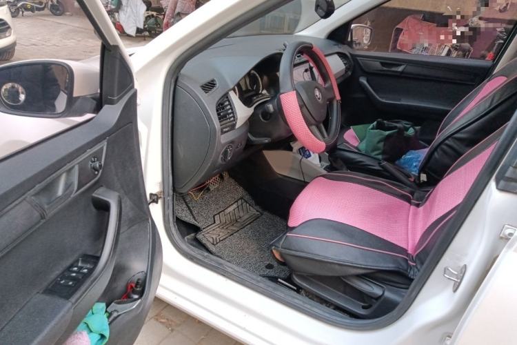 Used Skoda Fabia 2017 1.4L Automatic Car Enjoy Edition