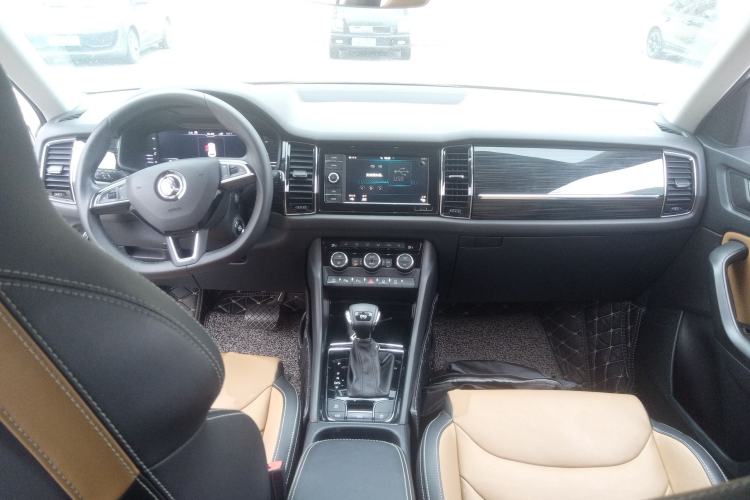 Used Skoda Kodiaq GT 2019 TSI330 Two-Wheel-Drive Luxury Edition China VI Standard
