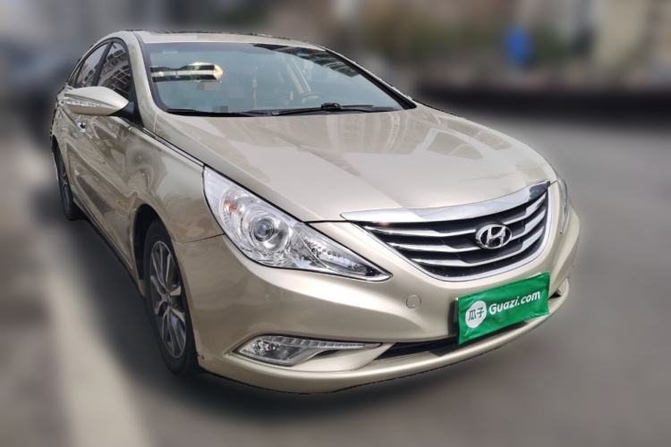 Used Hyundai Sonata 2013 2.0L Automatic Luxury Edition
