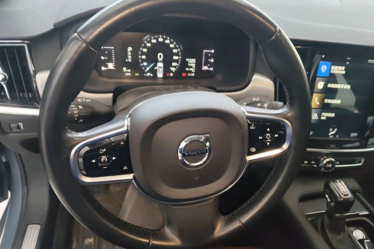 Used Volvo S90 2019 T4 Zhiyi Edition
