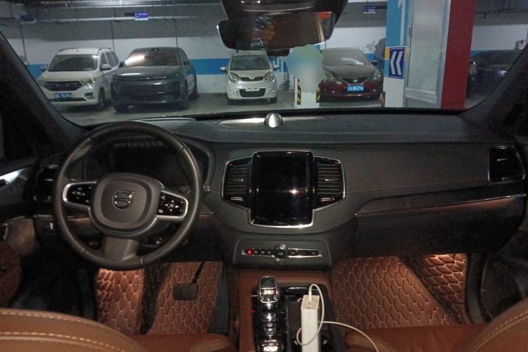 Used Volvo XC90 New Energy 2021 E-Drive Hybrid T8 Luxury Flagship 7-Seater Interior 2