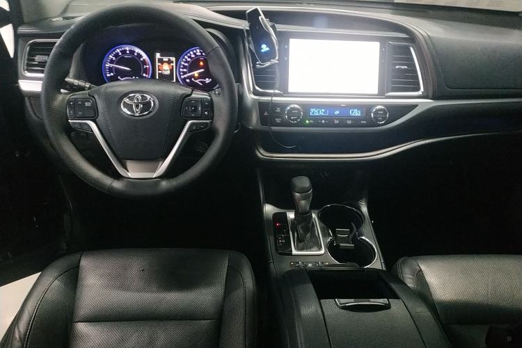 Used Toyota Highlander 2018 2.0T Four-Wheel Drive Ultimate Edition 7-Seater Emission Standard China V
