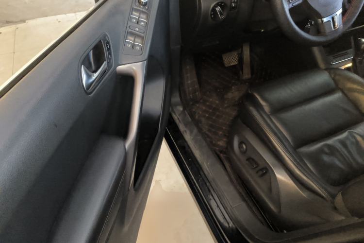 Used Volkswagen Tiguan 2012 1.8TSI Automatic Two-Wheel Drive Elite Edition Driver Seat