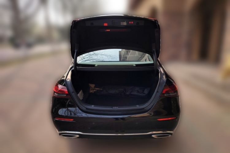 Used Mercedes-Benz E-Class 2023 Updated E 300 L Luxury Edition
