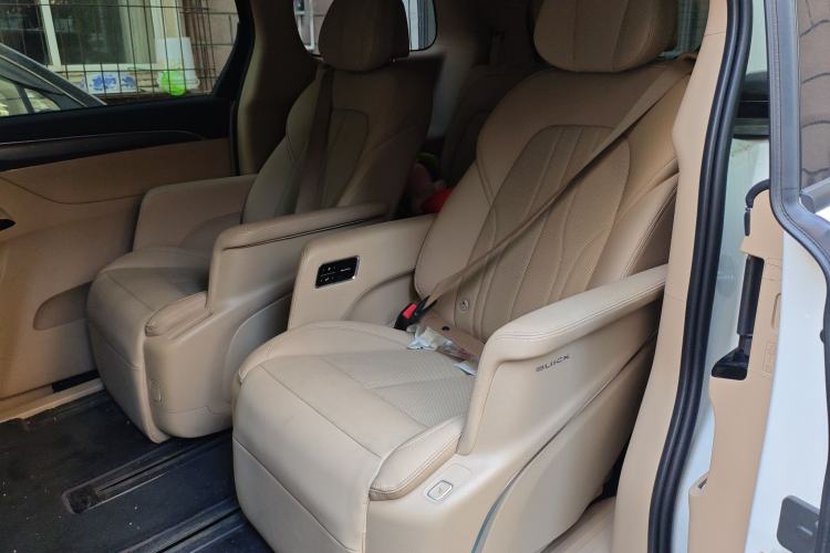 Used Buick GL8 New Energy 2025 Lu Shang Luxury Edition 7-Seater Left Rear Seat