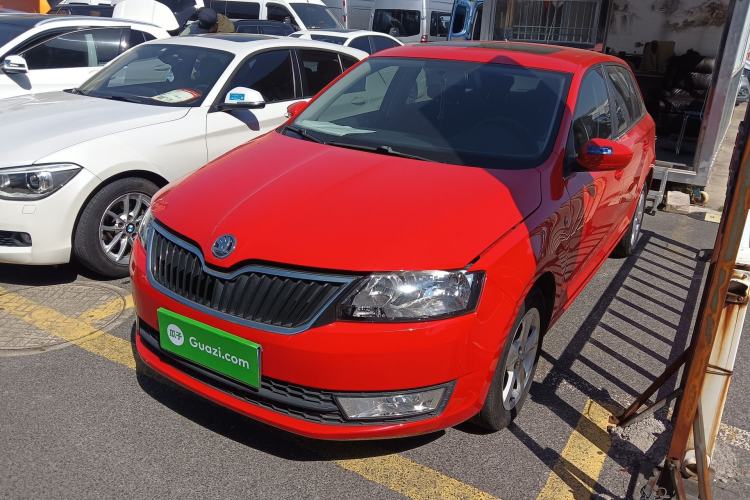 Used Skoda Rapid Spaceback 2016 Revised 1.6L Automatic Chuanxing Version