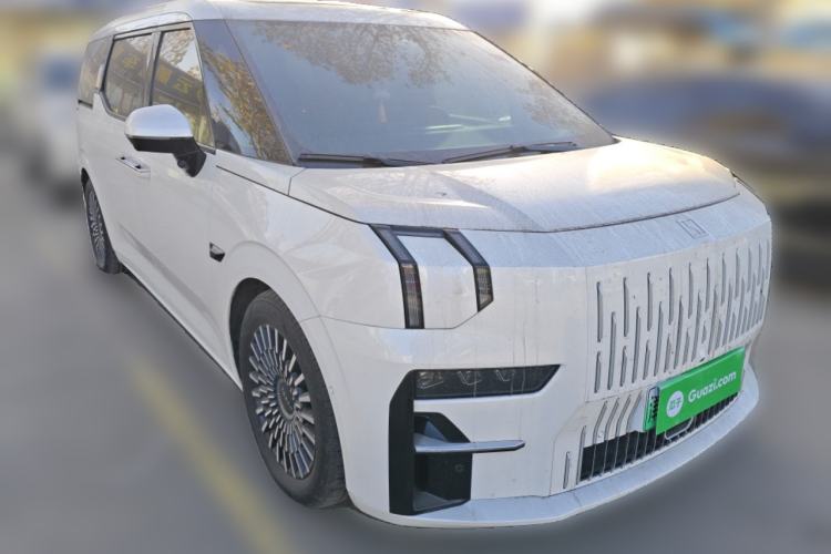 Used Zeekr 009 2022 Revised WE Version
