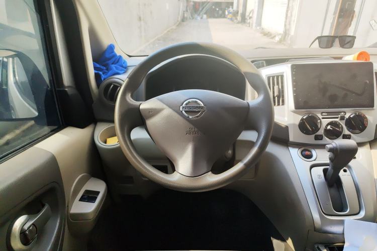 Used Nissan NV200 2014 1.6L CVT Luxury Model China V Standard

