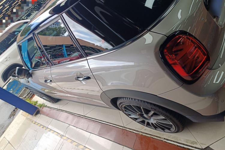 Used MINI MINI 2022 Updated 2.0T COOPER S Classic Edition Five-Door Version