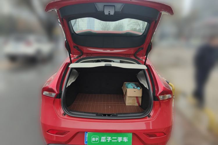 Used Volvo V40 2013 2.0T Zhiya Edition