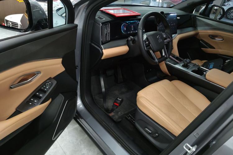 Used BYD Song L DM-i 2024 75km Leading Edition