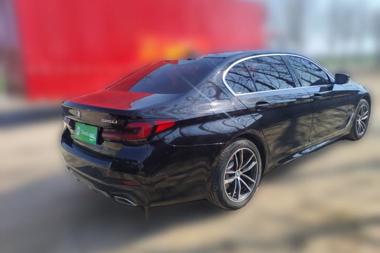Used BMW 5 Series 2021 525Li M Sport Package Rear Right 45 Deg