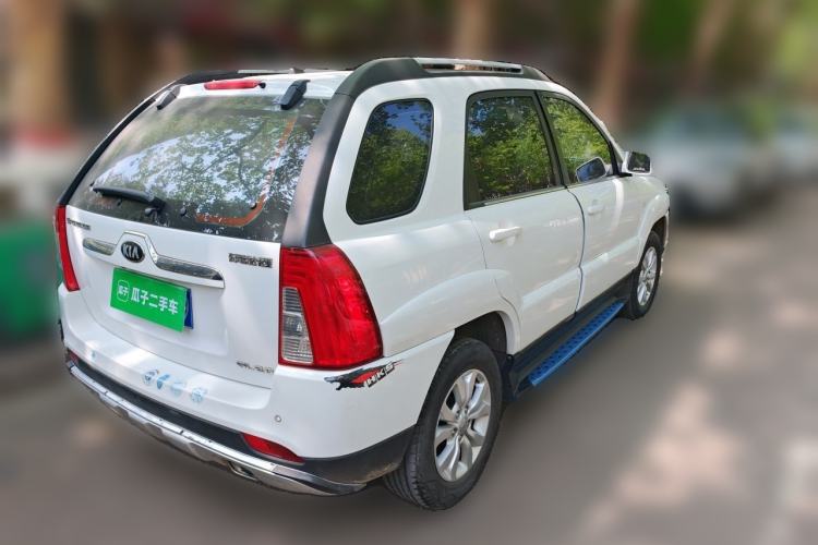 Used Kia Sportage 2013 2.0L Manual Two-Wheel Drive GL Trim Rear Right 45 Deg