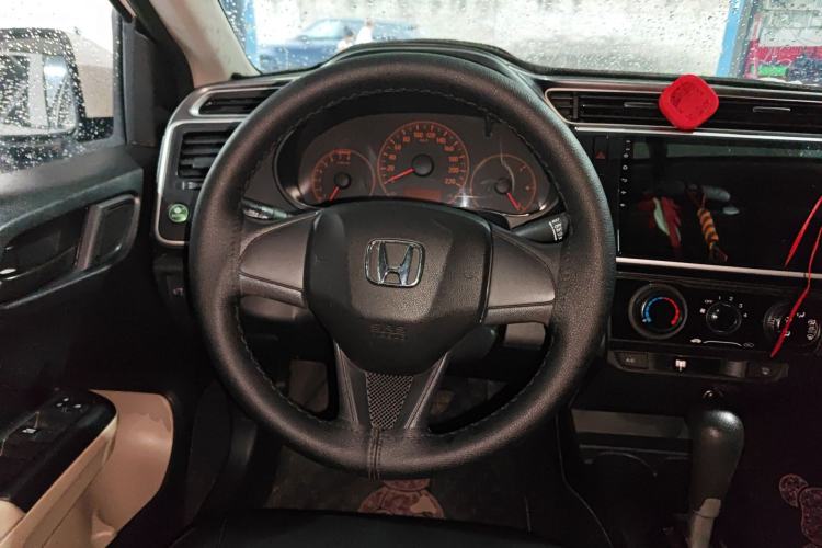 Used Honda Greiz 2016 1.5L CVT Classic Edition
