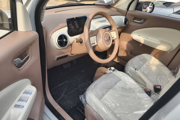 Used Wuling Hongguang MINIEV 2025 Four-Door Version Advanced Edition