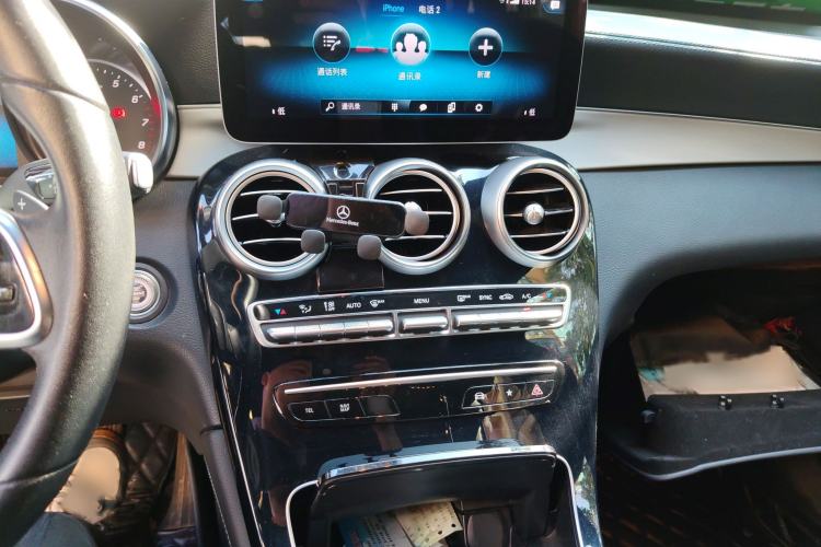 Used Mercedes-Benz GLC 2020 GLC 260 L 4MATIC Dynamic Model Audio And AC Panel