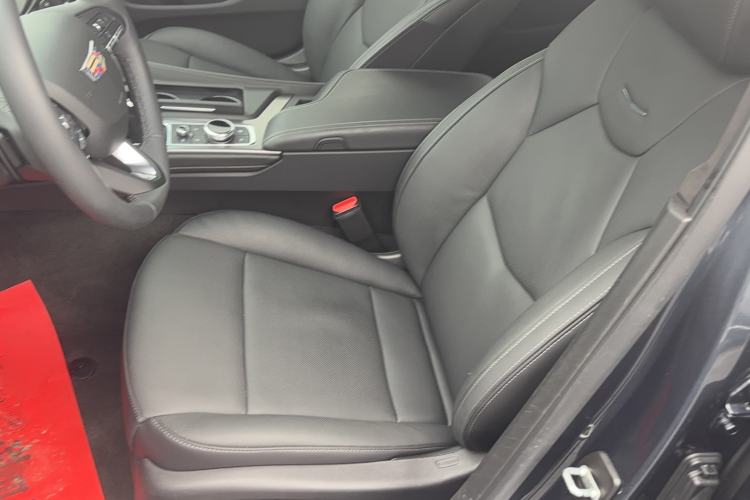 Used Cadillac CT5 2022 28T Prestige Edition Left Front Seat